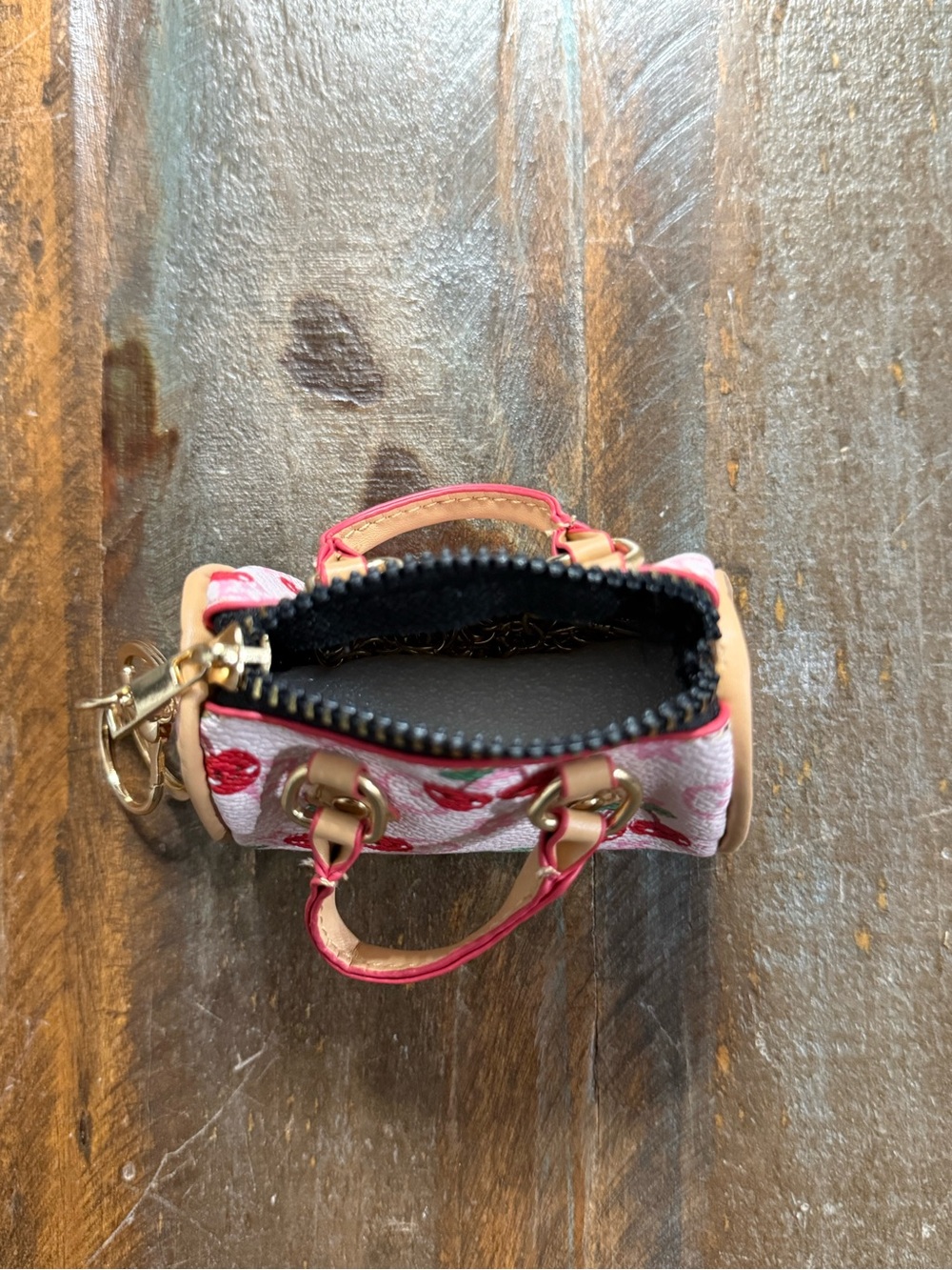 Cherry Print Mini Satchel Bag Charm Coin Pouch Crossbody Keychain Pink NWOT - Picture 4 of 5